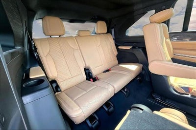 2025 Cadillac ESCALADE IQ Luxury 2