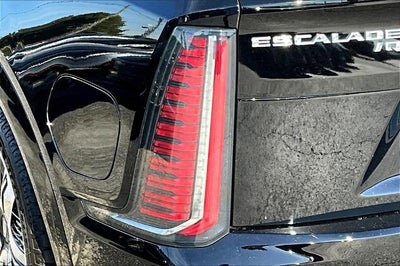 2025 Cadillac ESCALADE IQ Luxury 2