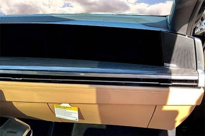 2025 Cadillac ESCALADE IQ Luxury 2