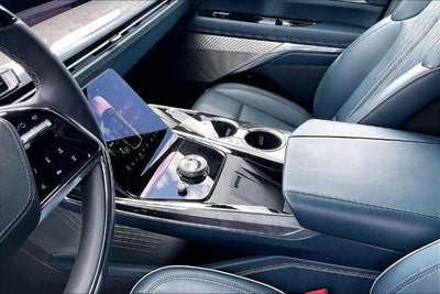 2025 Cadillac ESCALADE IQ Sport 2