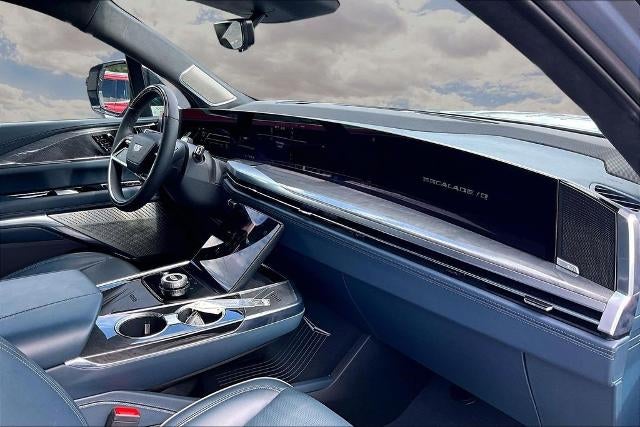 2025 Cadillac ESCALADE IQ Sport 2