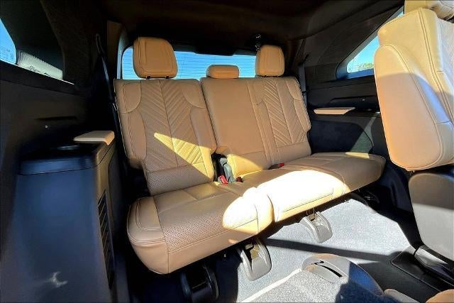 2025 Cadillac ESCALADE IQ Sport 2