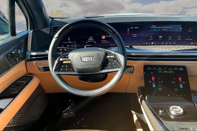 2025 Cadillac ESCALADE IQ Sport 2