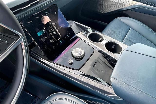 2025 Cadillac ESCALADE IQ Sport 2