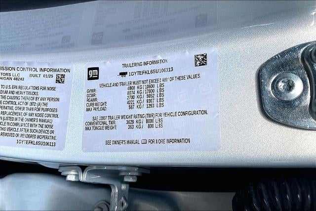 2025 Cadillac ESCALADE IQ Sport 2