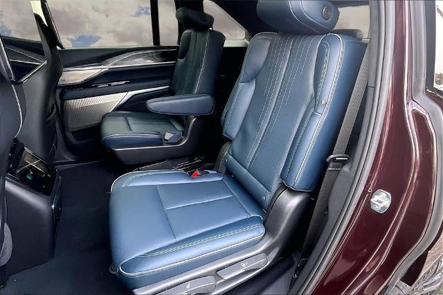 2025 Cadillac ESCALADE IQ Sport 2