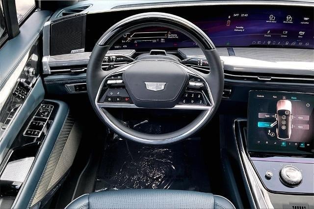 2025 Cadillac ESCALADE IQ Sport 2