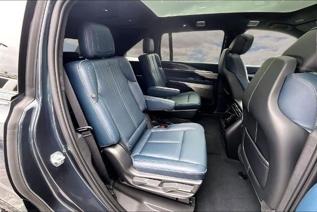 2026 Cadillac ESCALADE IQ Premium Sport