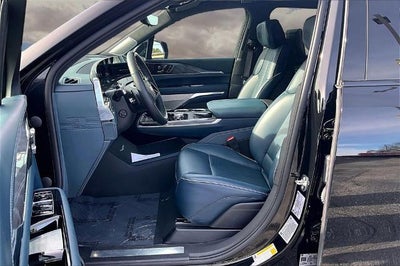 2025 Cadillac ESCALADE IQ Sport 2