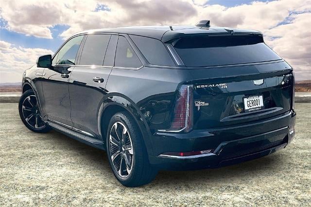 2025 Cadillac ESCALADE IQ Sport 2