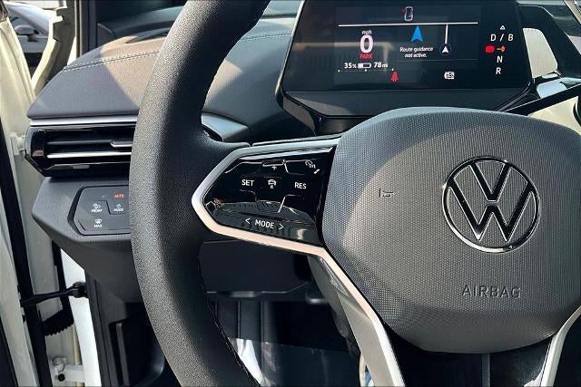 2023 Volkswagen ID.4 Pro