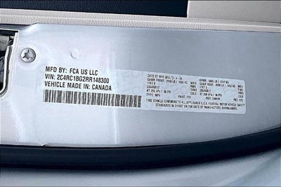 2024 Chrysler Pacifica Touring L