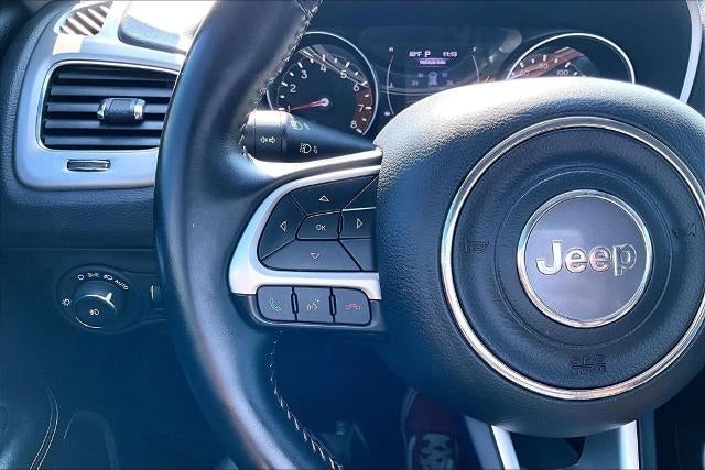 2020 Jeep Compass Latitude w/Sun/Wheel Pkg