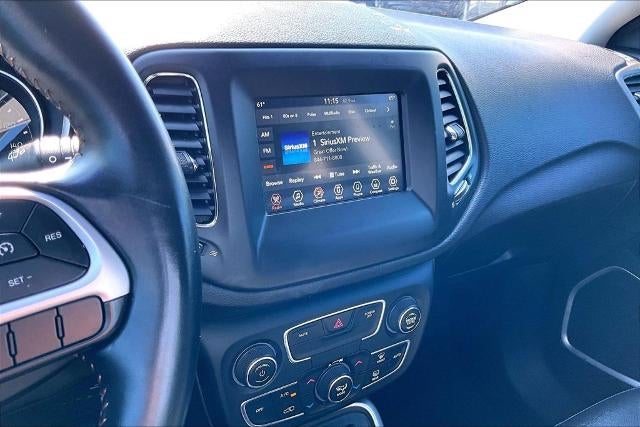 2020 Jeep Compass Latitude w/Sun/Wheel Pkg