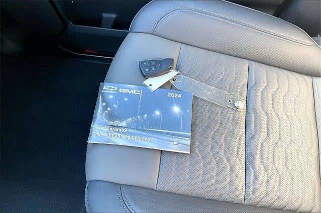 2024 Chevrolet Silverado 1500 ZR2