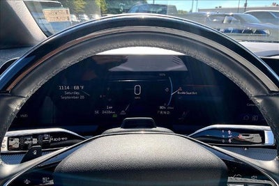 2025 Cadillac OPTIQ Luxury 2