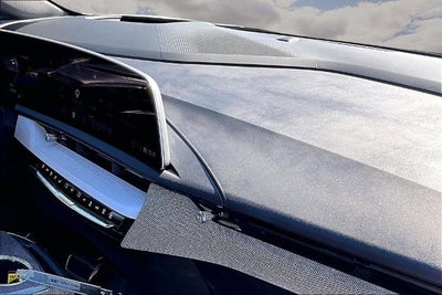 2025 Cadillac OPTIQ Luxury 2