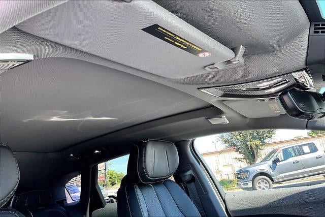 2025 Cadillac OPTIQ Luxury 2