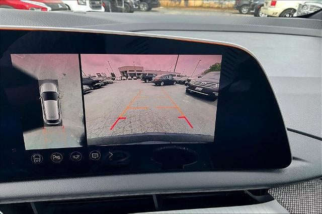 2025 Cadillac OPTIQ Luxury 2