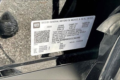 2025 Cadillac OPTIQ Luxury 2