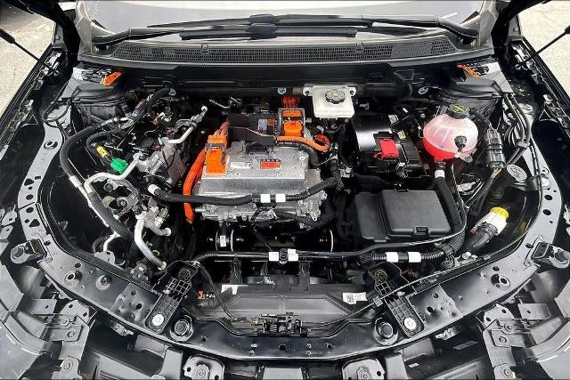 2025 Cadillac OPTIQ Luxury 2