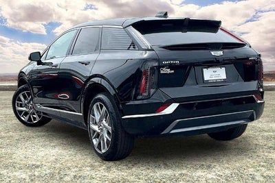 2025 Cadillac OPTIQ Luxury 2
