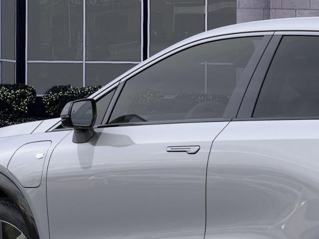 2025 Cadillac OPTIQ Luxury 2