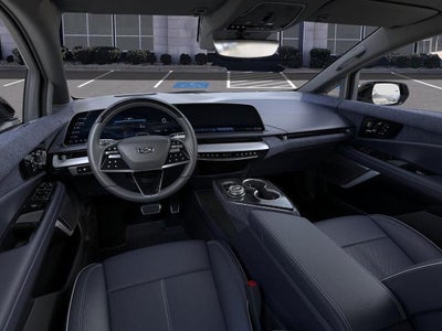 2025 Cadillac OPTIQ Luxury 2