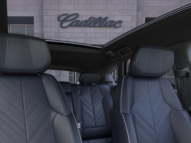 2025 Cadillac OPTIQ Luxury 2
