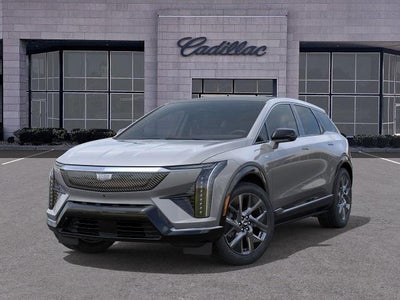 2025 Cadillac OPTIQ Luxury 2