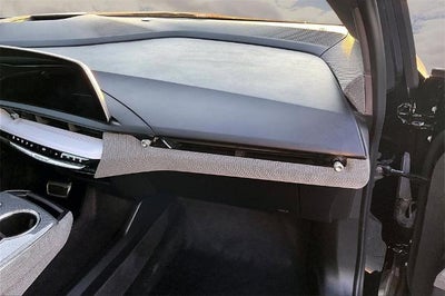 2025 Cadillac OPTIQ Luxury 2