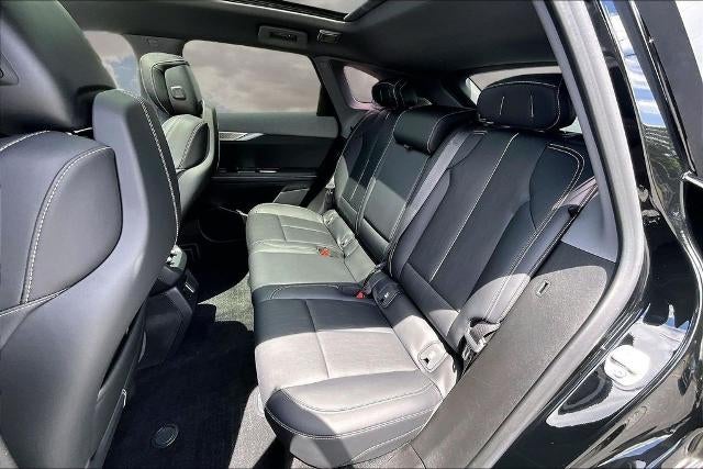 2025 Cadillac OPTIQ Luxury 2