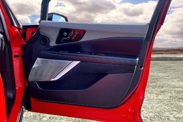2025 Cadillac OPTIQ Sport 2