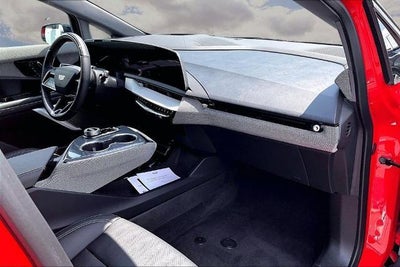 2025 Cadillac OPTIQ Sport 2