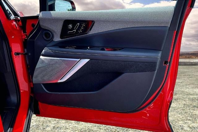 2025 Cadillac OPTIQ Sport 2