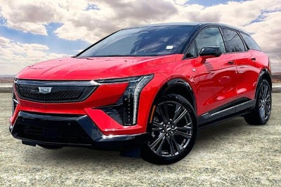 2025 Cadillac OPTIQ Sport 2