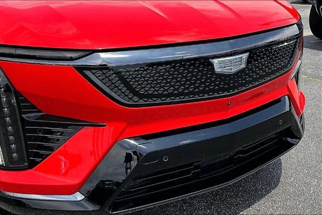 2025 Cadillac OPTIQ Sport 2