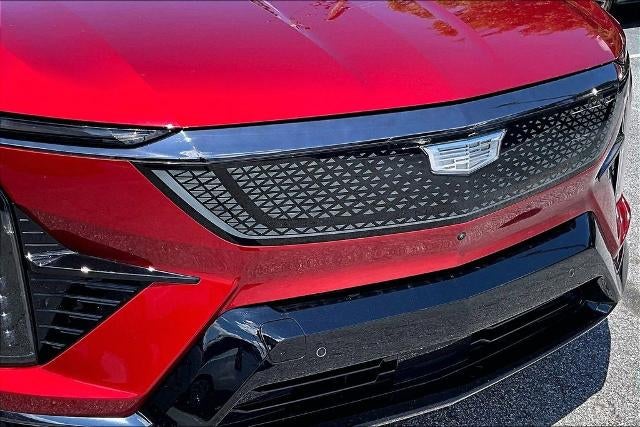 2025 Cadillac OPTIQ Sport 2
