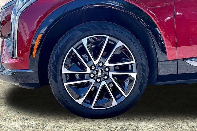 2025 Cadillac OPTIQ Sport 2