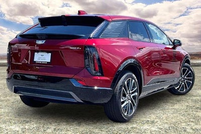 2025 Cadillac OPTIQ Sport 2