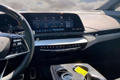 2025 Cadillac OPTIQ Sport 2