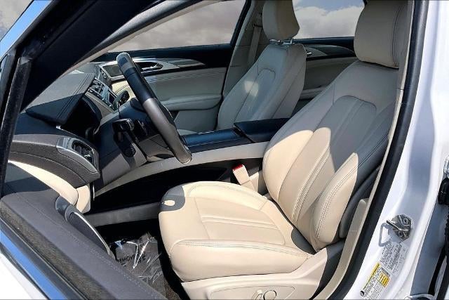 2020 Lincoln MKZ Standard