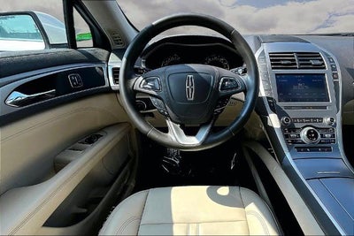 2020 Lincoln MKZ Standard