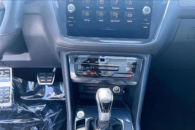 2022 Volkswagen Tiguan SEL R-Line