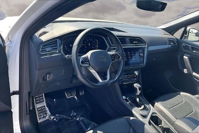 2022 Volkswagen Tiguan SEL R-Line