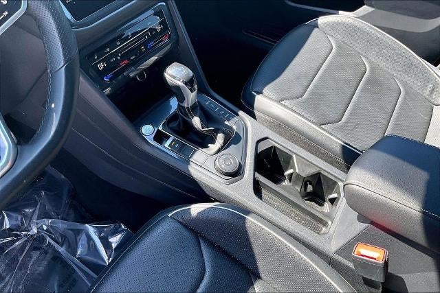 2022 Volkswagen Tiguan SEL R-Line