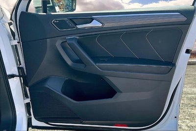 2022 Volkswagen Tiguan SEL R-Line