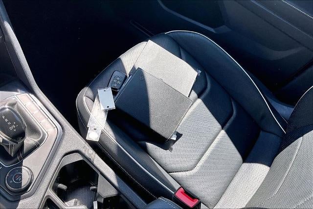 2022 Volkswagen Tiguan SEL R-Line