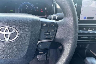 2025 Toyota Camry LE