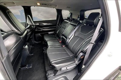2026 INFINITI QX60 LUXE
